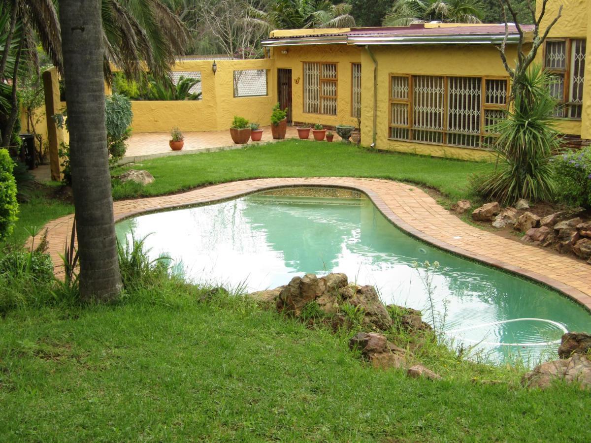 Phomolong Guest House, Westgate, Roodeporte Roodepoort Dış mekan fotoğraf