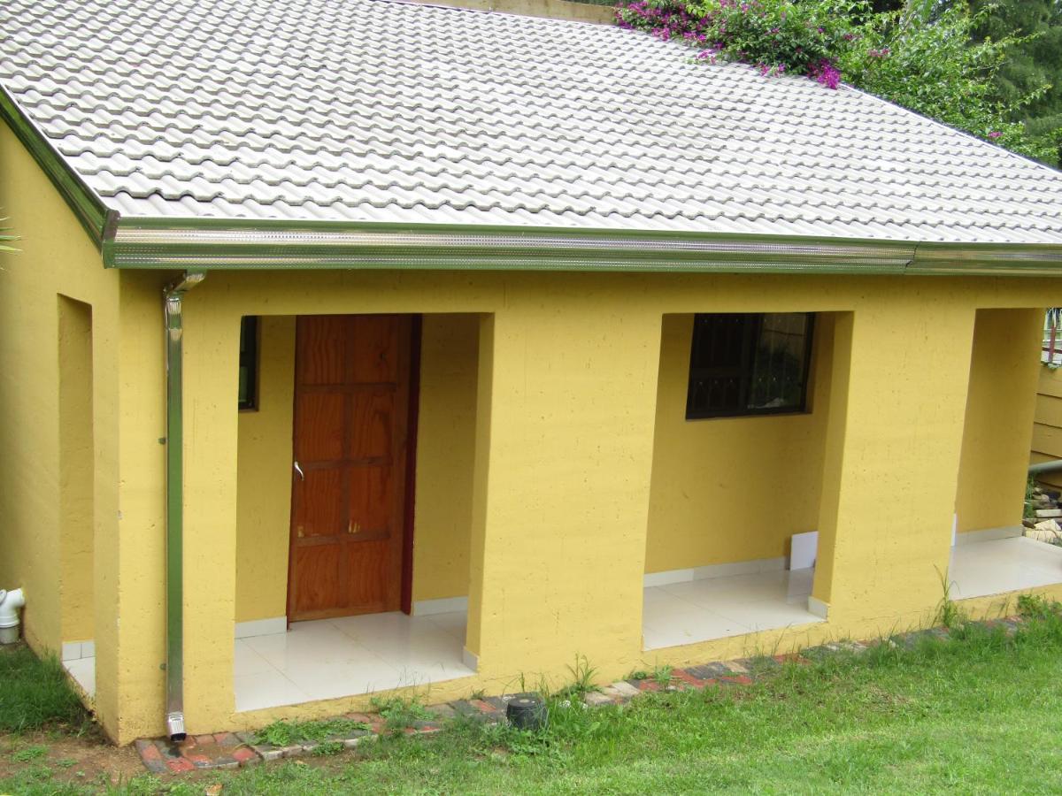 Phomolong Guest House, Westgate, Roodeporte Roodepoort Dış mekan fotoğraf